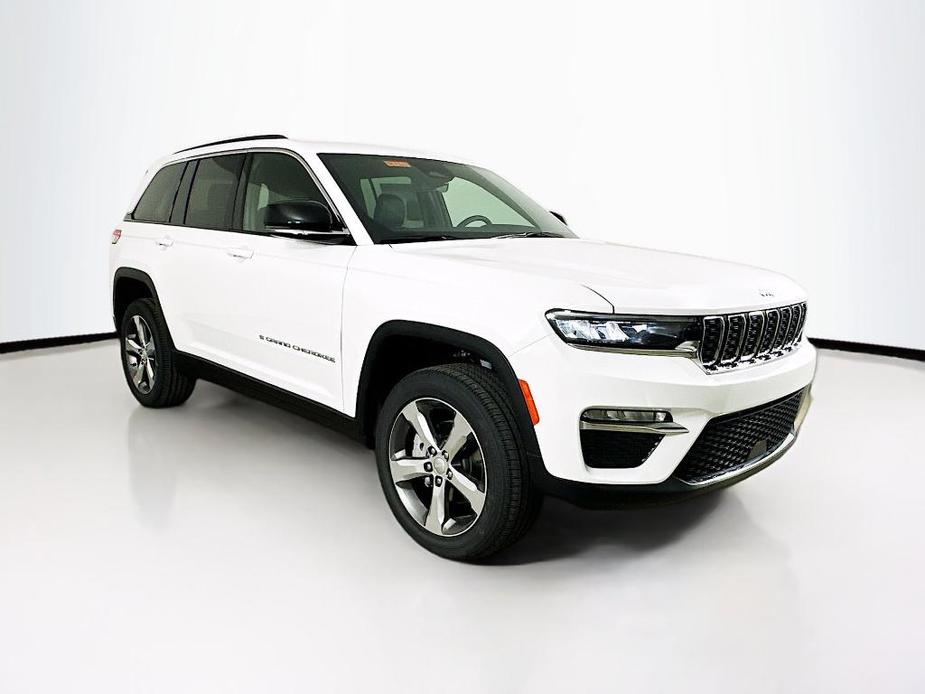 new 2025 Jeep Grand Cherokee car, priced at $50,803