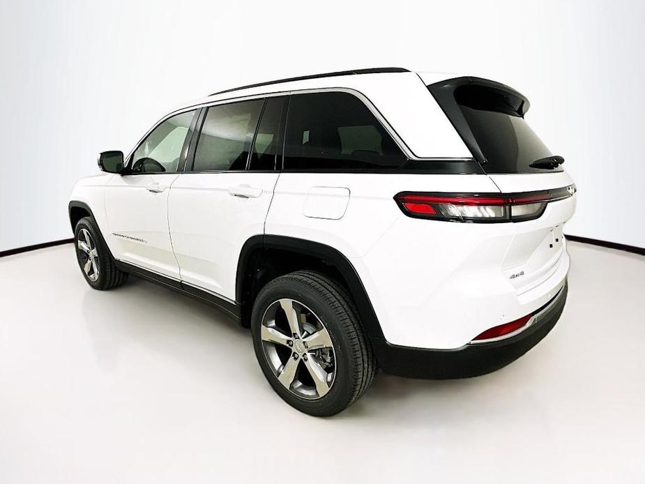 new 2025 Jeep Grand Cherokee car, priced at $49,303