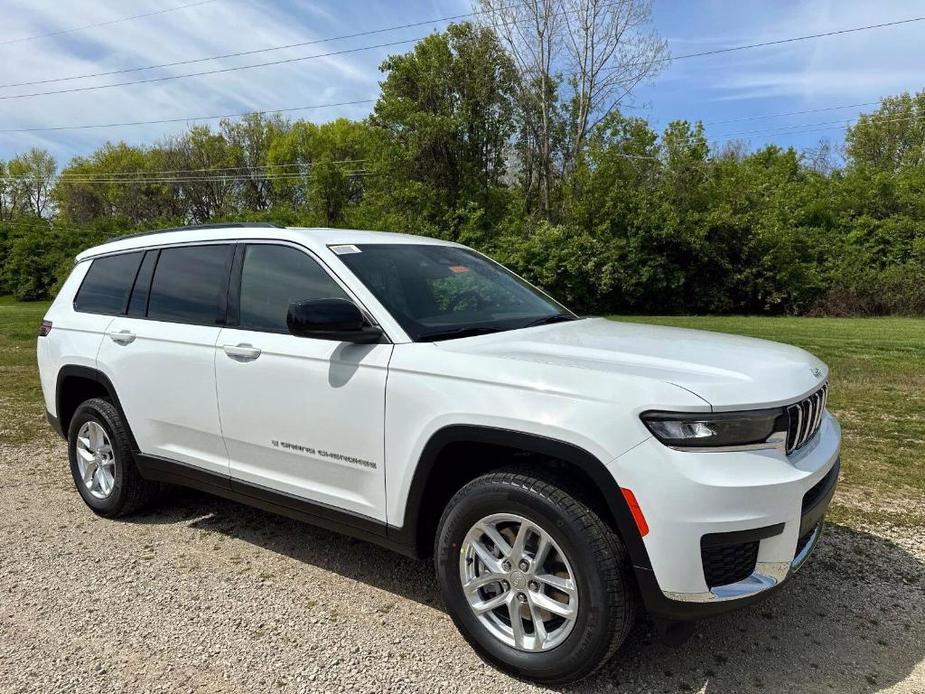 new 2024 Jeep Grand Cherokee L car, priced at $40,875