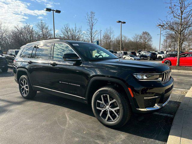 new 2024 Jeep Grand Cherokee L car, priced at $52,195