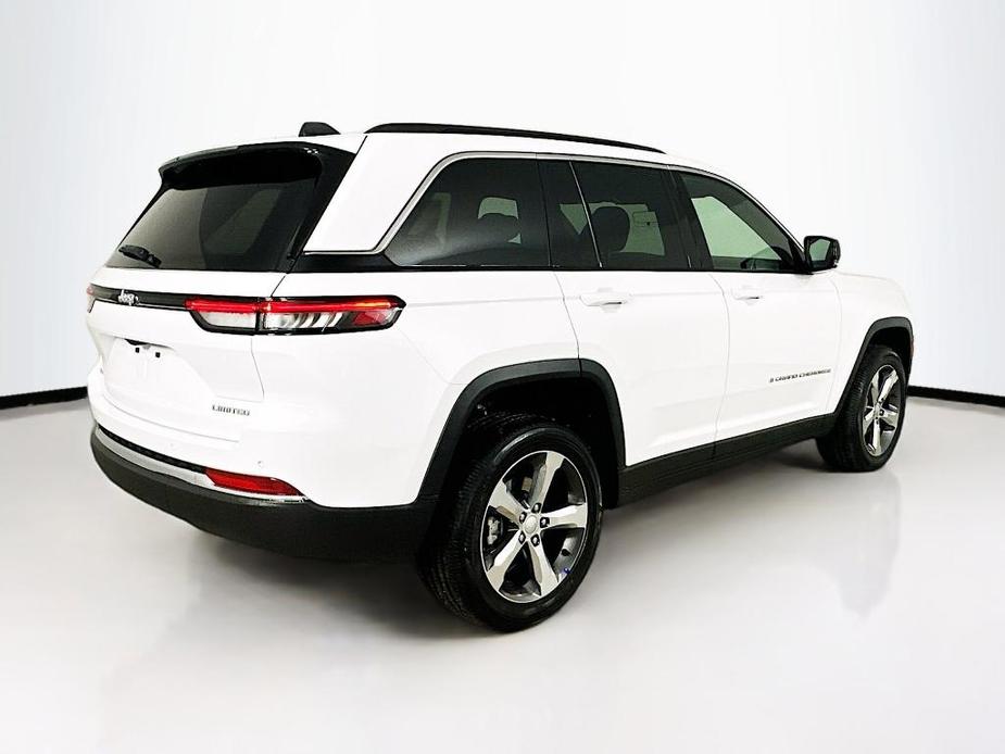 new 2025 Jeep Grand Cherokee car, priced at $49,303