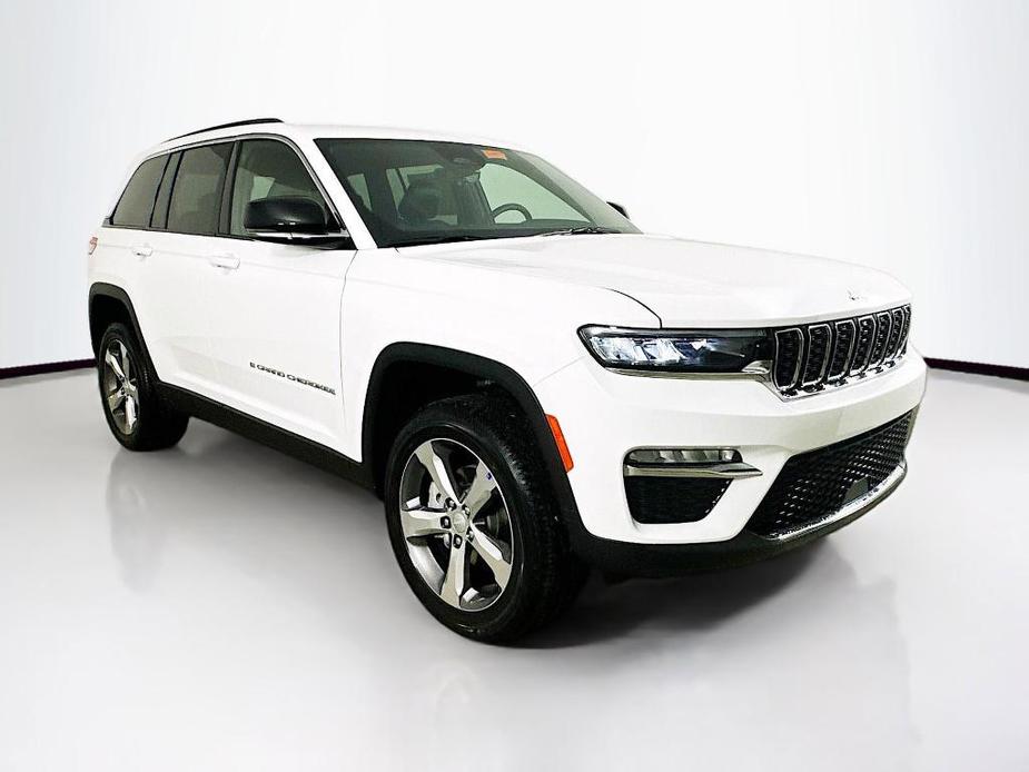 new 2025 Jeep Grand Cherokee car, priced at $50,803