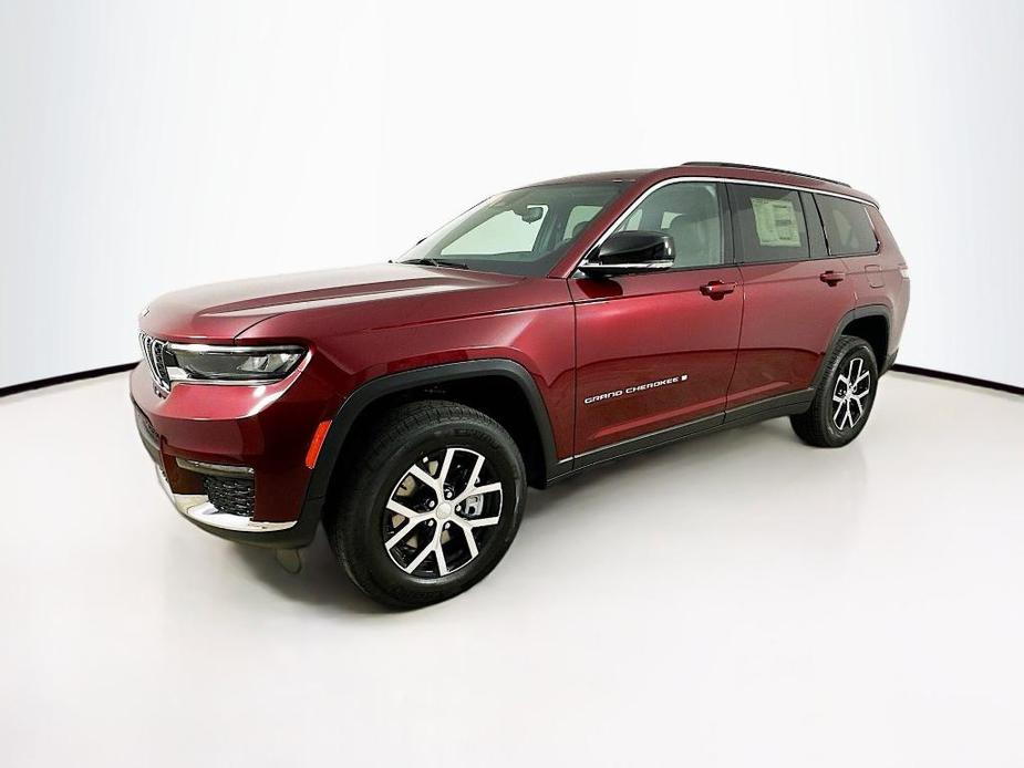 new 2025 Jeep Grand Cherokee L car, priced at $49,372