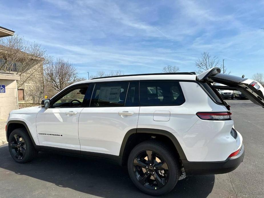 new 2024 Jeep Grand Cherokee L car, priced at $46,325