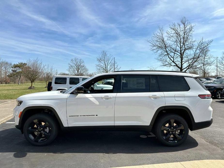 new 2024 Jeep Grand Cherokee L car, priced at $44,075