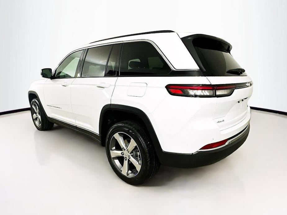 new 2025 Jeep Grand Cherokee car, priced at $49,303