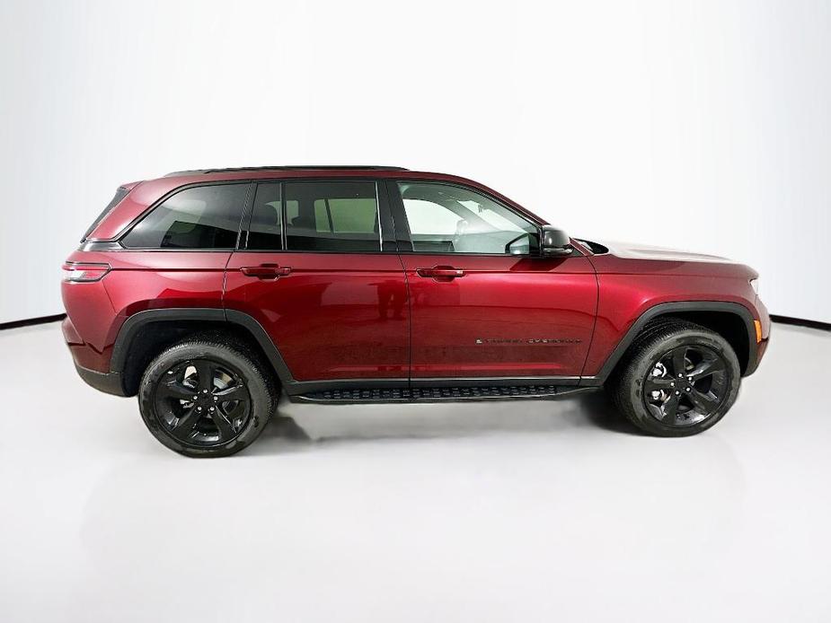 new 2025 Jeep Grand Cherokee car, priced at $46,569