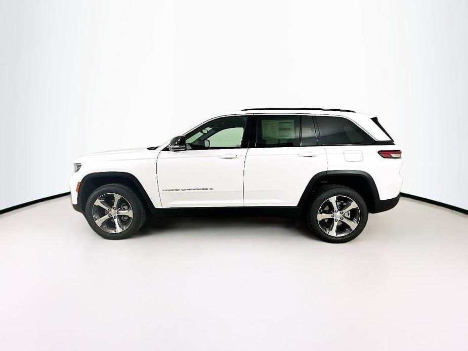 new 2024 Jeep Grand Cherokee car, priced at $50,840