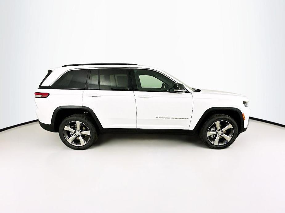 new 2025 Jeep Grand Cherokee car, priced at $50,803