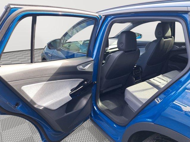 new 2025 Volkswagen ID.4 car
