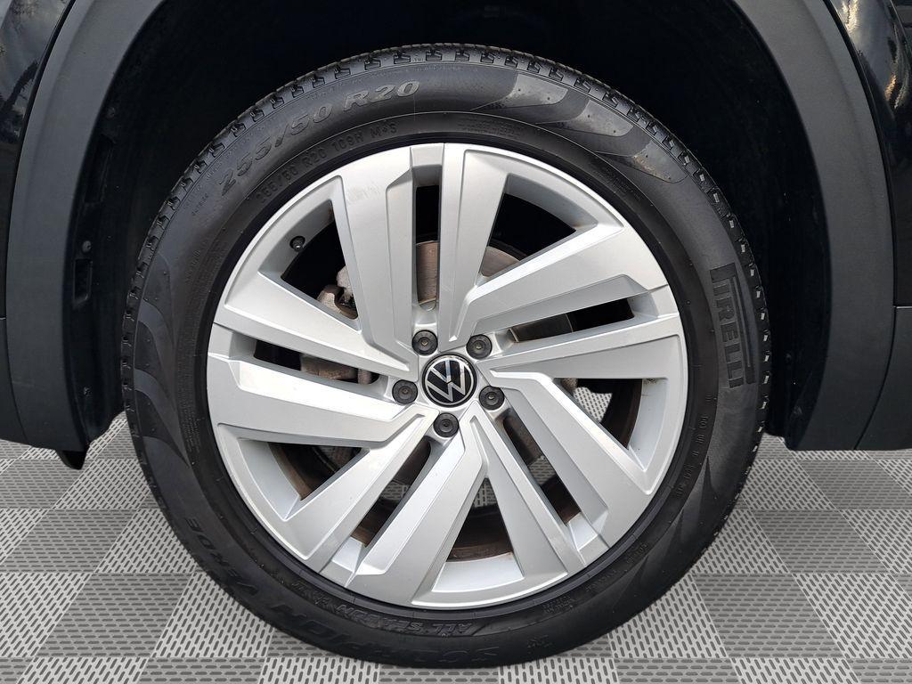 used 2021 Volkswagen Atlas car, priced at $26,300