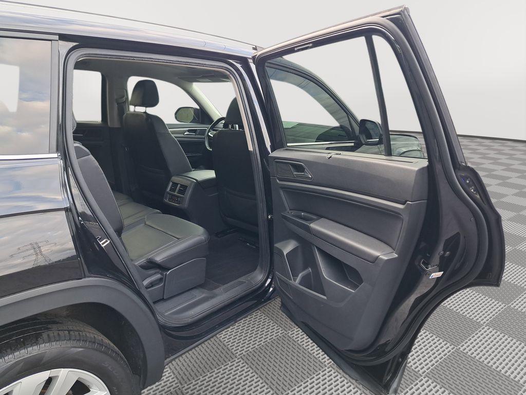 used 2021 Volkswagen Atlas car, priced at $26,300