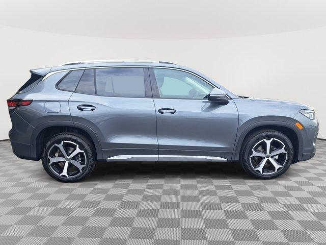 new 2025 Volkswagen Tiguan car, priced at $32,567