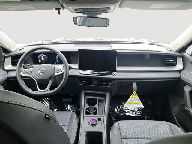 new 2025 Volkswagen Tiguan car, priced at $32,567