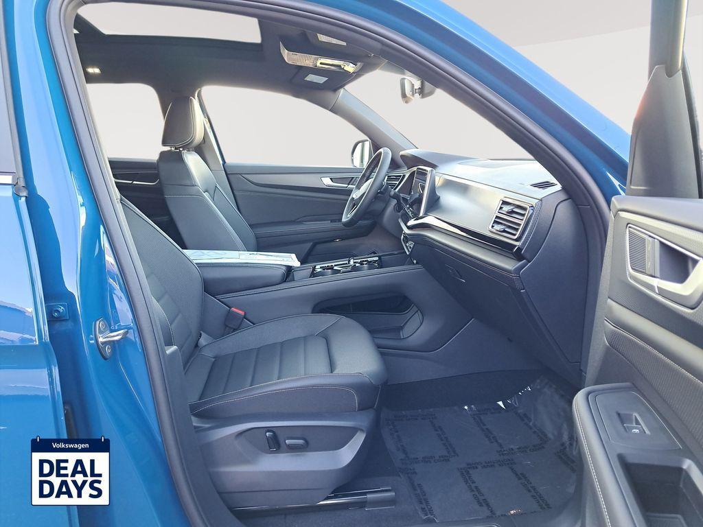 new 2025 Volkswagen Atlas Cross Sport car, priced at $43,997