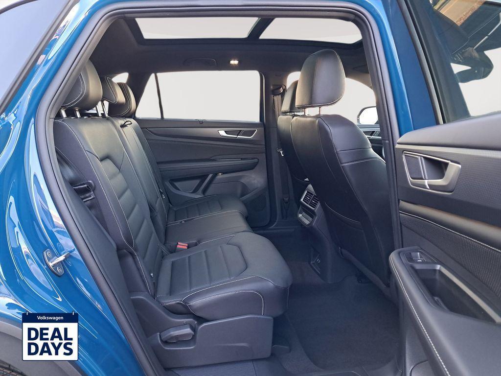 new 2025 Volkswagen Atlas Cross Sport car, priced at $43,997