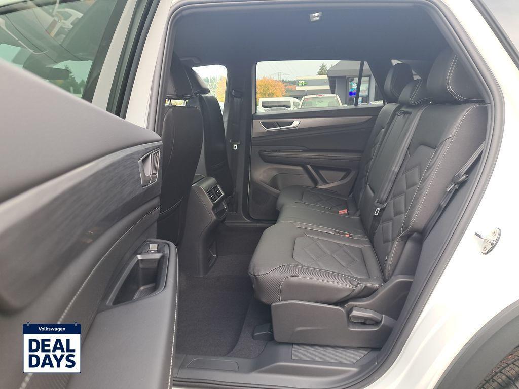 new 2026 Volkswagen Atlas Cross Sport car, priced at $41,426