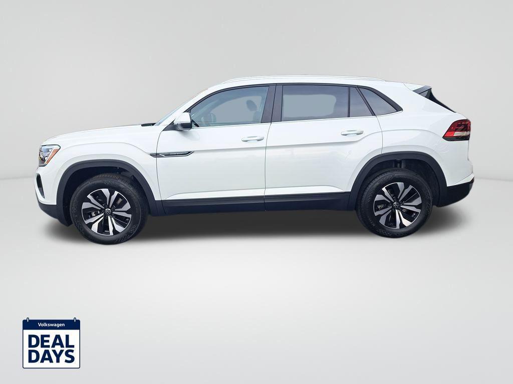 new 2026 Volkswagen Atlas Cross Sport car, priced at $41,426