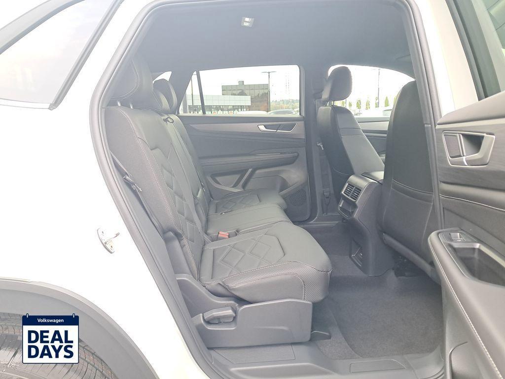 new 2026 Volkswagen Atlas Cross Sport car, priced at $41,426