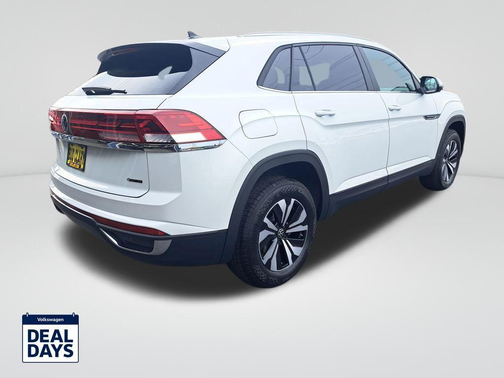 new 2026 Volkswagen Atlas Cross Sport car, priced at $41,426