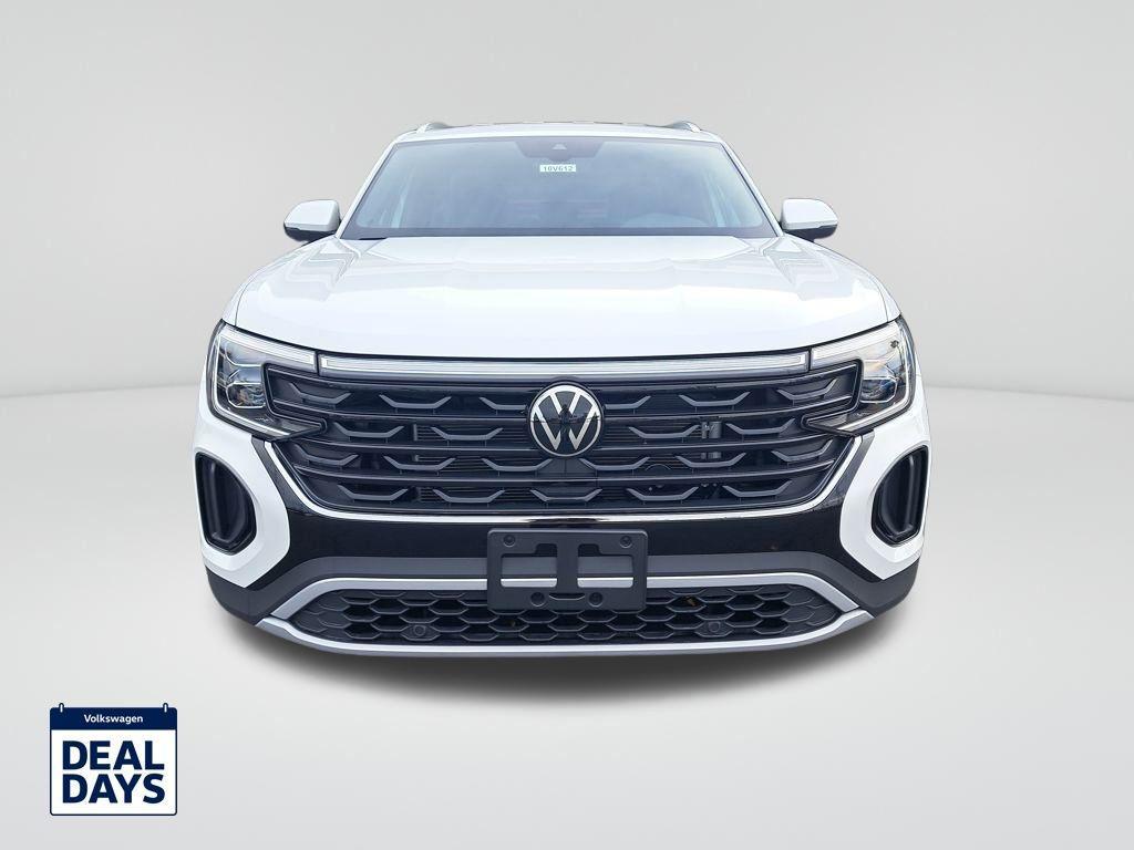 new 2026 Volkswagen Atlas Cross Sport car, priced at $41,426