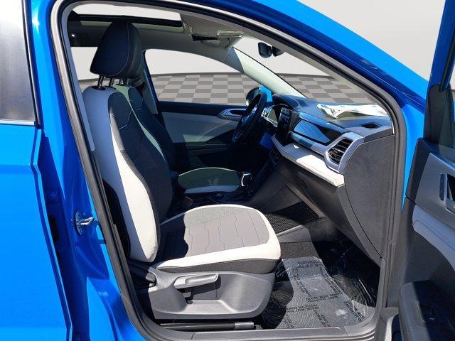 new 2025 Volkswagen Taos car