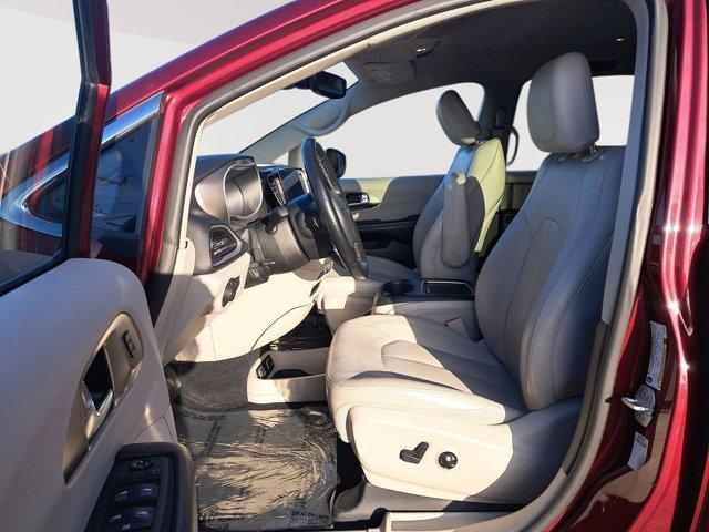 used 2021 Chrysler Pacifica car, priced at $23,791