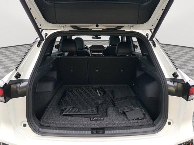 new 2025 Volkswagen Tiguan car