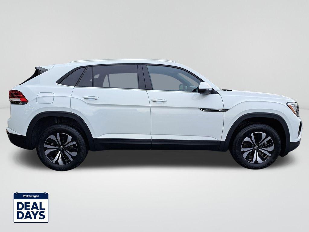 new 2025 Volkswagen Atlas Cross Sport car, priced at $34,997