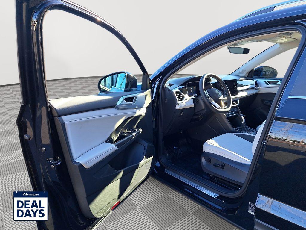 new 2025 Volkswagen Taos car, priced at $31,541