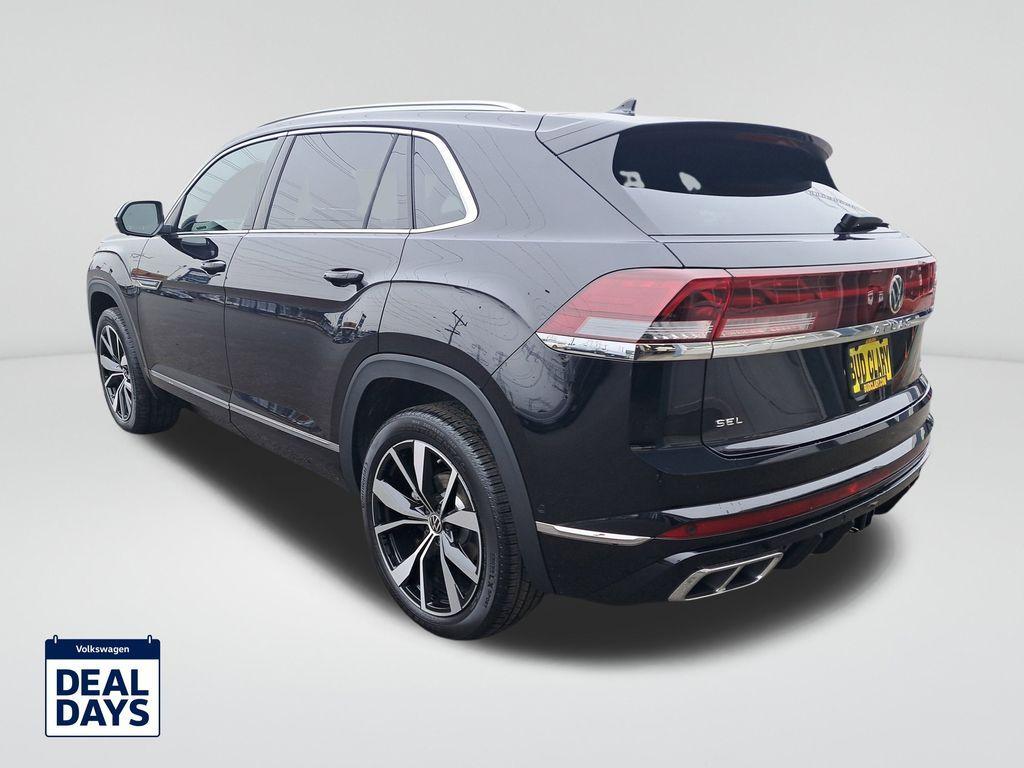 new 2025 Volkswagen Atlas Cross Sport car, priced at $52,051