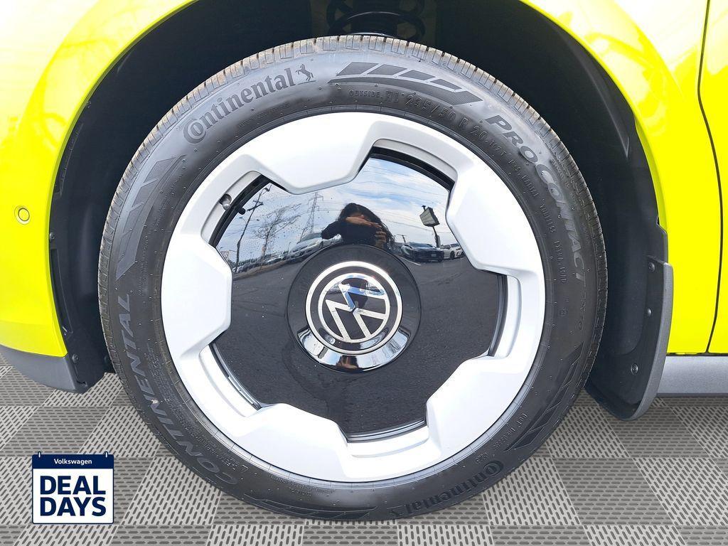 new 2025 Volkswagen ID. Buzz car, priced at $64,997