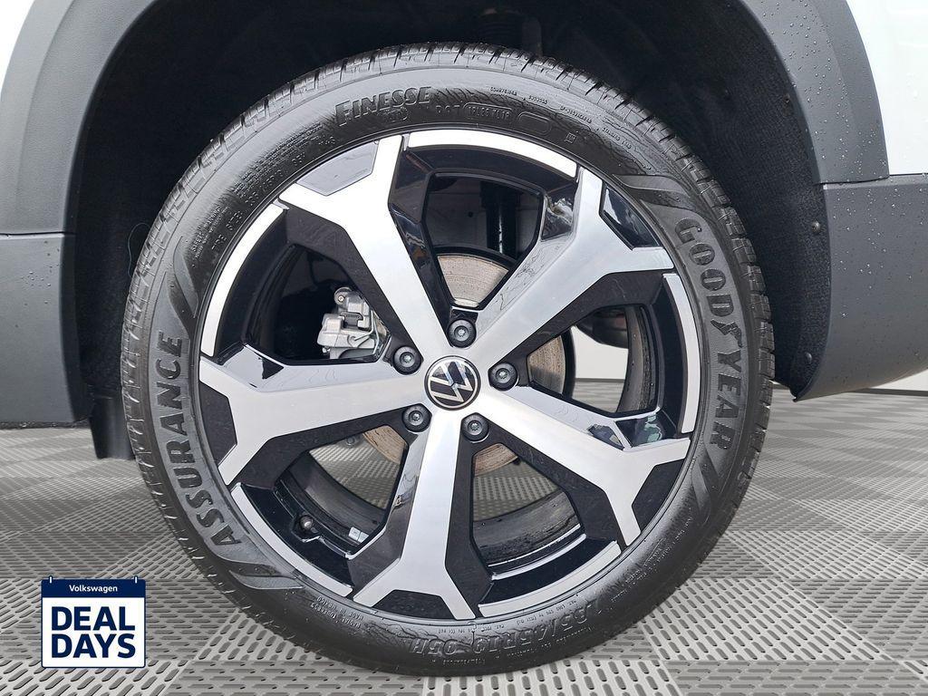 new 2025 Volkswagen Taos car, priced at $34,941