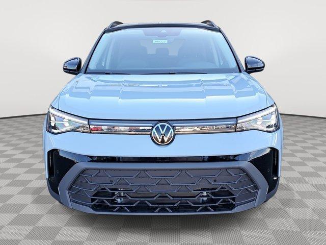 new 2025 Volkswagen Taos car