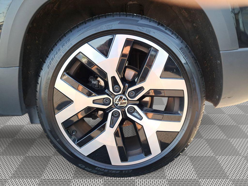 used 2023 Volkswagen Taos car, priced at $25,299