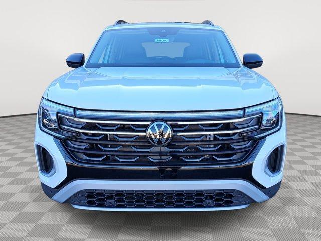 new 2025 Volkswagen Atlas car, priced at $48,756