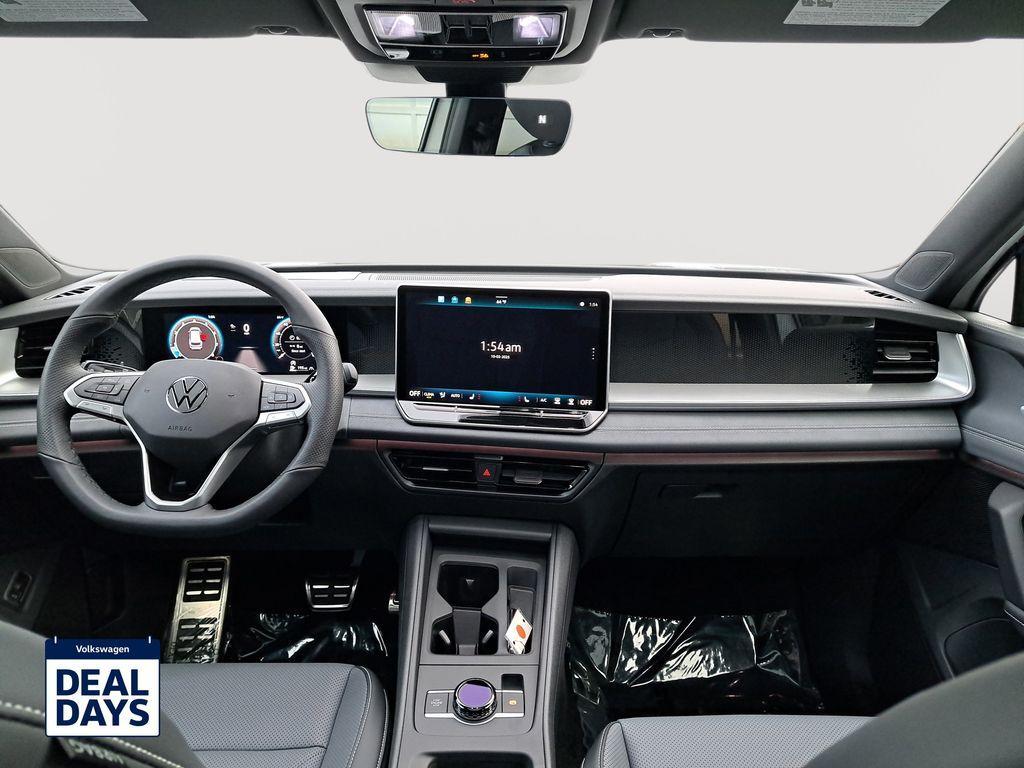 new 2025 Volkswagen Tiguan car, priced at $39,377