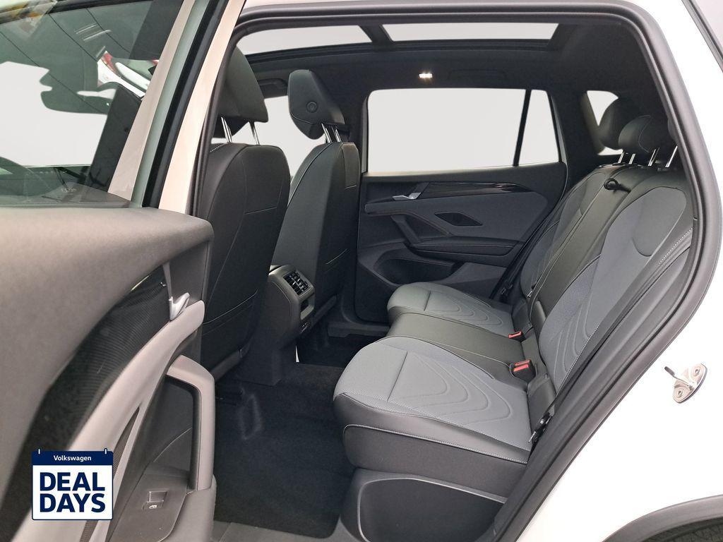 new 2025 Volkswagen Tiguan car, priced at $39,377