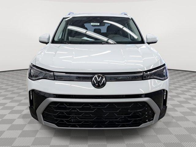 new 2025 Volkswagen Taos car