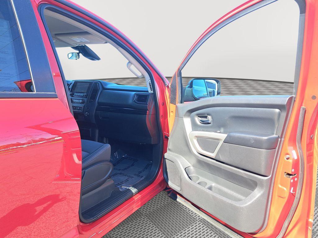 used 2022 Nissan Titan car, priced at $26,291