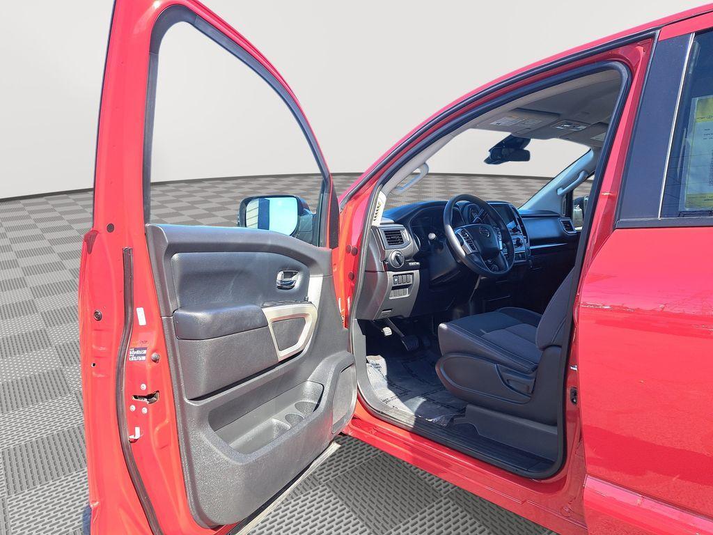 used 2022 Nissan Titan car, priced at $26,291