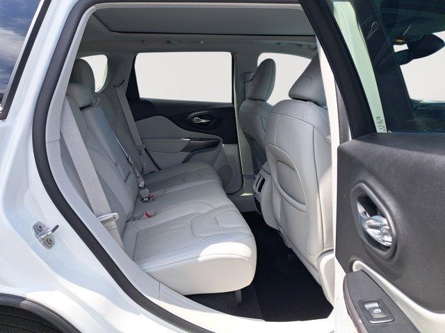 used 2022 Jeep Cherokee car, priced at $27,991