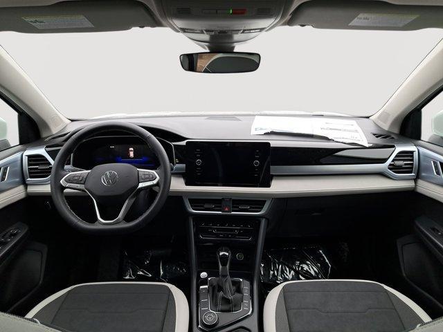 new 2025 Volkswagen Taos car