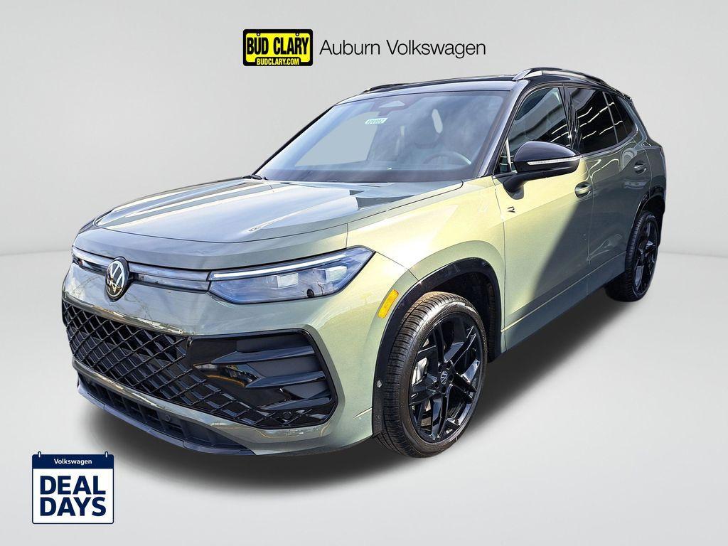 new 2025 Volkswagen Tiguan car, priced at $39,772