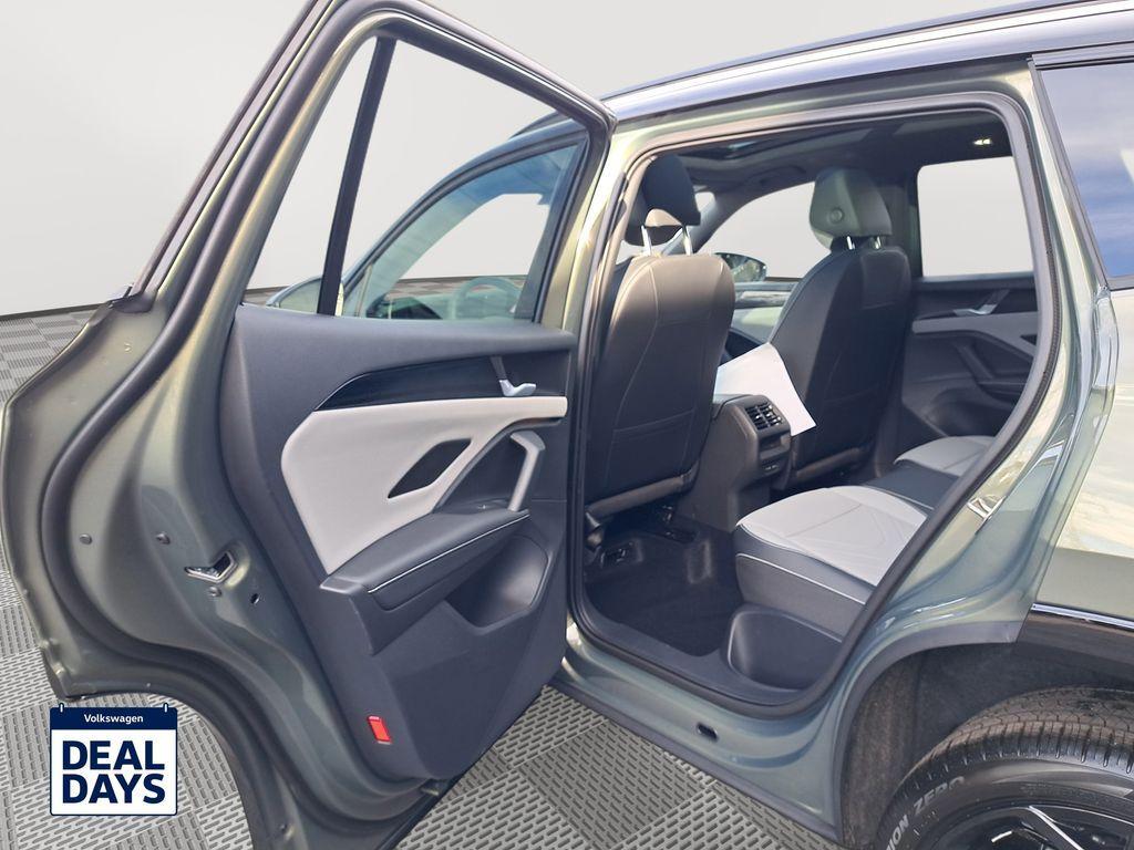 new 2025 Volkswagen Tiguan car, priced at $39,772