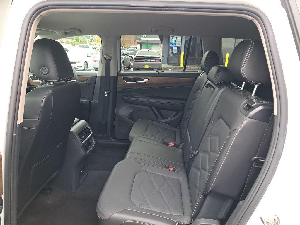 used 2024 Volkswagen Atlas car, priced at $28,420