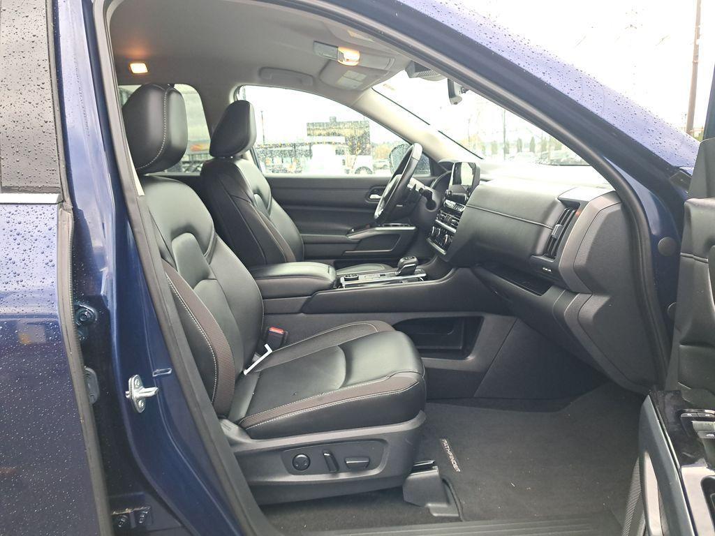used 2023 Nissan Pathfinder car, priced at $31,232
