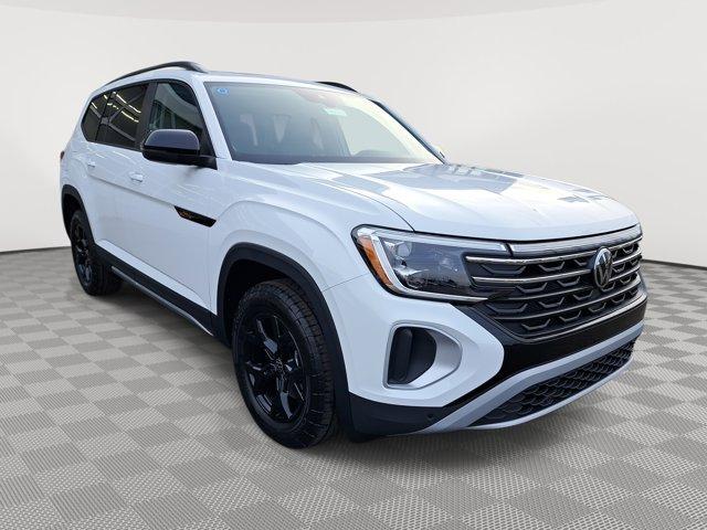 new 2025 Volkswagen Atlas car