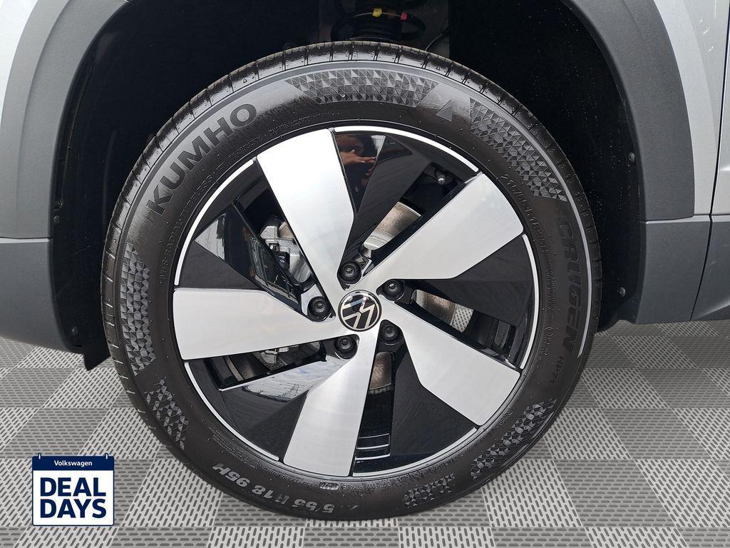 new 2025 Volkswagen Taos car, priced at $28,721