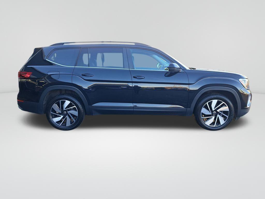 used 2024 Volkswagen Atlas car, priced at $26,997